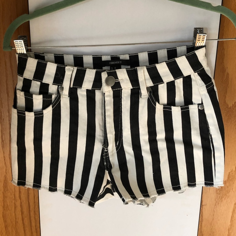 Forever 21, size 26 black and white striped shorts